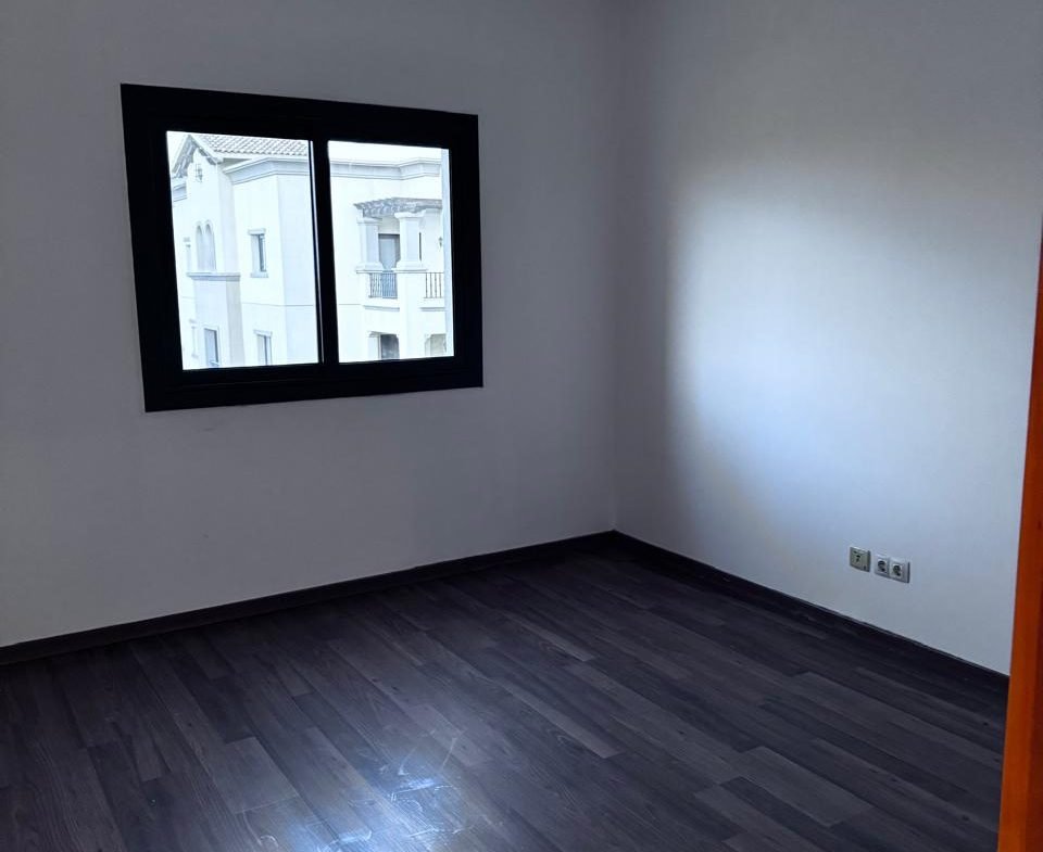 apartment 3 bedrooms for rent in Mivida | Inverter AC, Kitchen Appliances & Dressing Room
