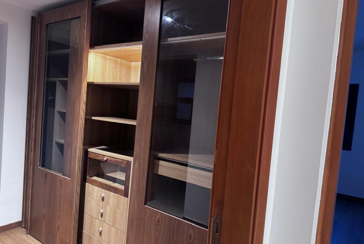 apartment 3 bedrooms for rent in Mivida | Inverter AC, Kitchen Appliances & Dressing Room