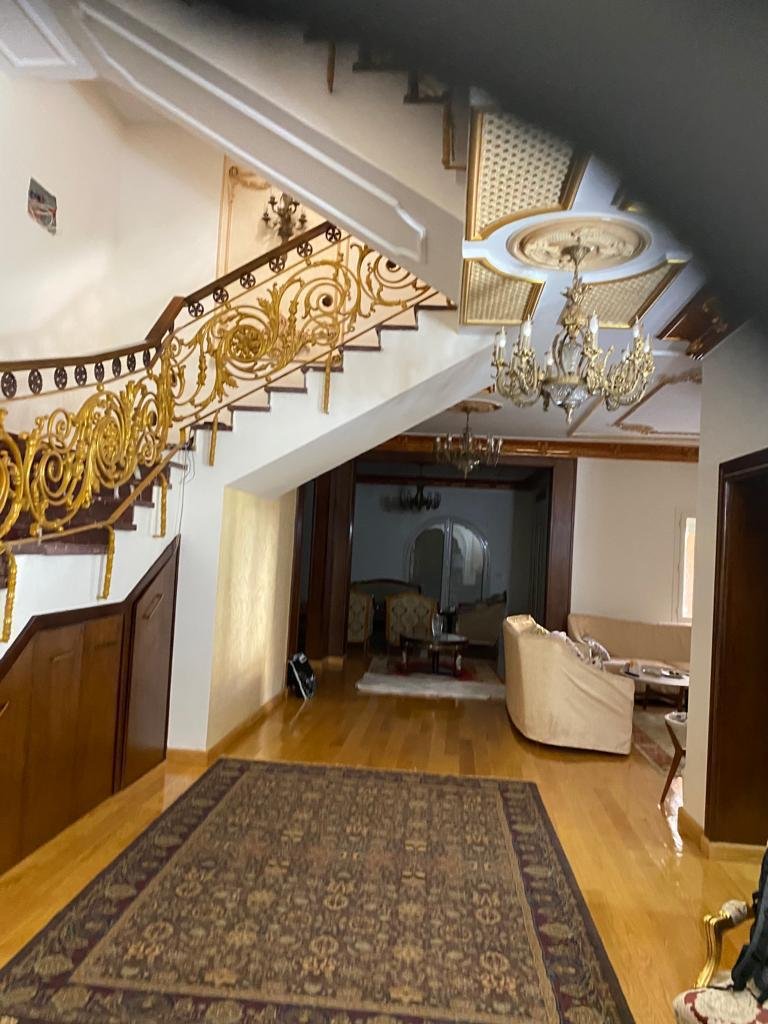 6-Bedroom Twinhouse for Sale in Hyde Park Compound – 320 sqm Semi-Finished