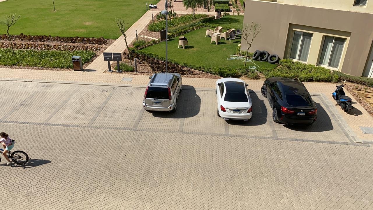 شقة 120 متر متشطب بالكامل بغرفتين ماستر في Sierras