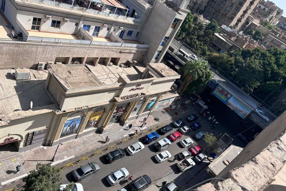 Street intersection seen from above - shop in Zamalek