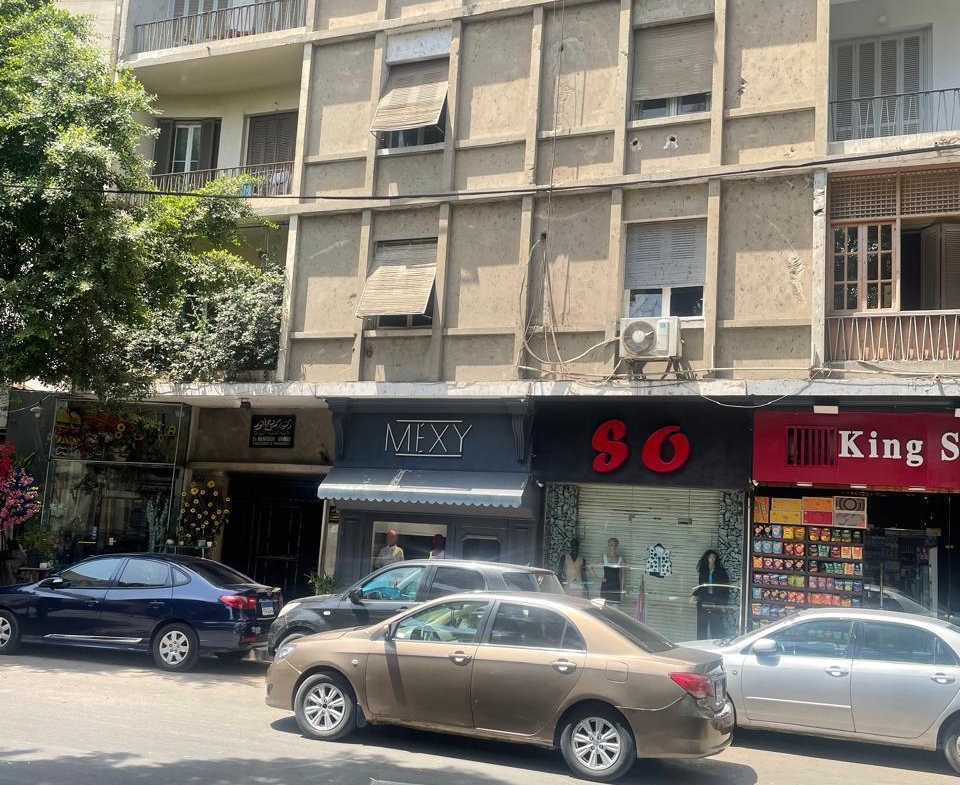 Apartment building with shops at street level - shop in Zamalek