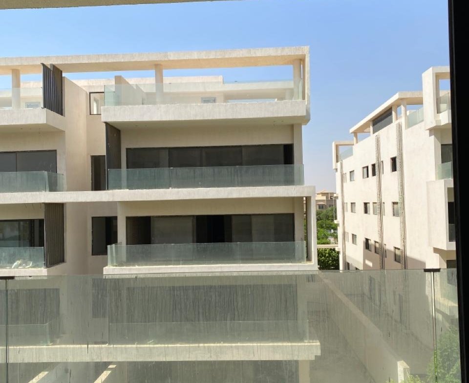 Semi-Finished Apartment for Sale in North Lotus, New Cairo