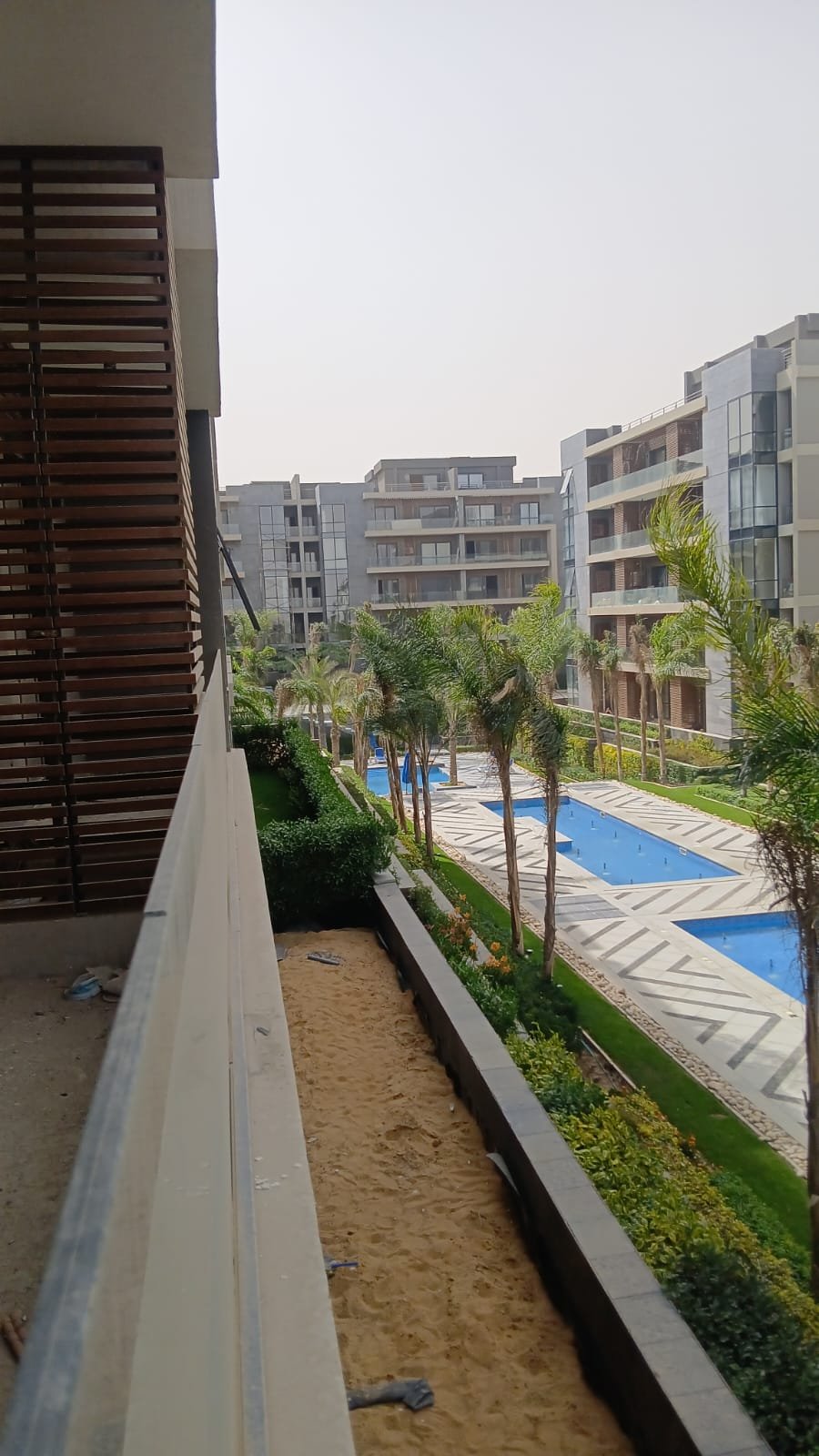 شقة 3 غرف نوم بدون تشطيب في El Patio Ora