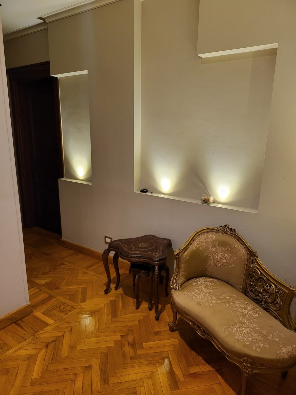 Luxury Duplex for Sale in Al Banafseg with 3 Bedrooms and 5 Balconies