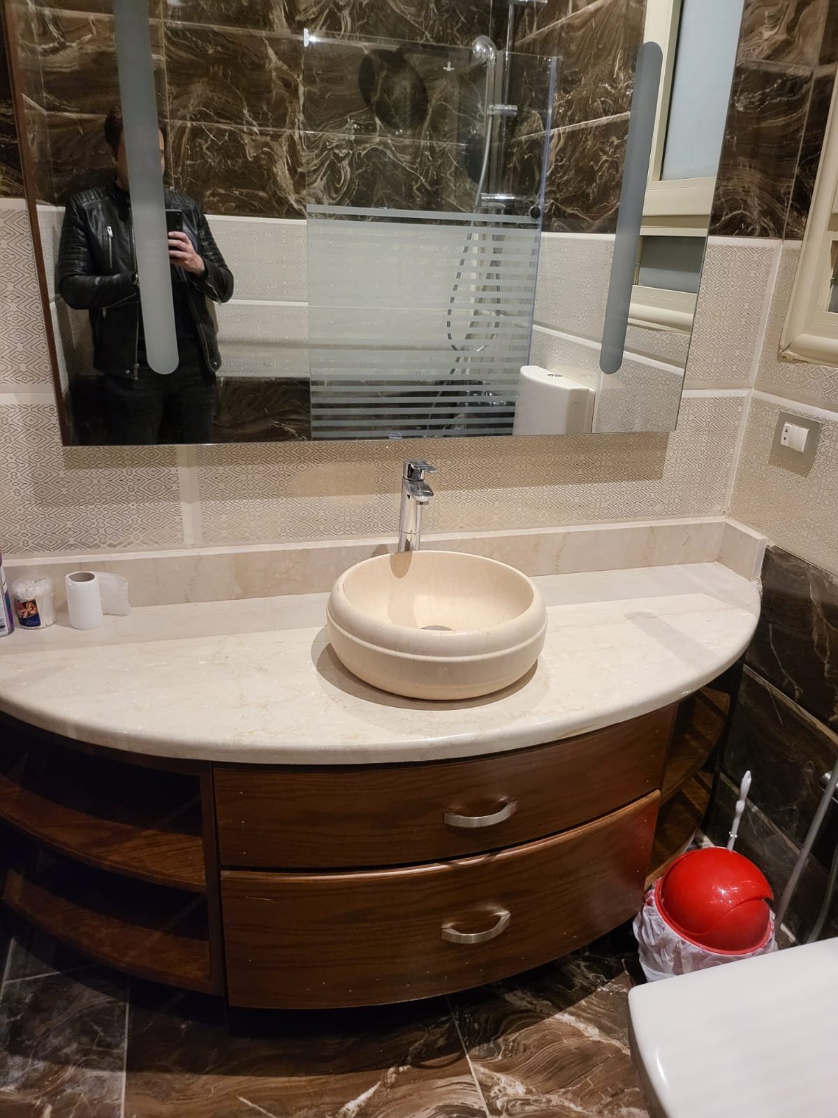 Luxury Duplex for Sale in Al Banafseg with 3 Bedrooms and 5 Balconies