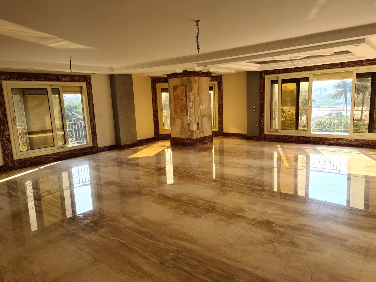 property-image-69f005cad3e4c شقة 3 غرف للبيع في كورنيش النيل – 275 متر – فيو النيل – تشطيب الترا