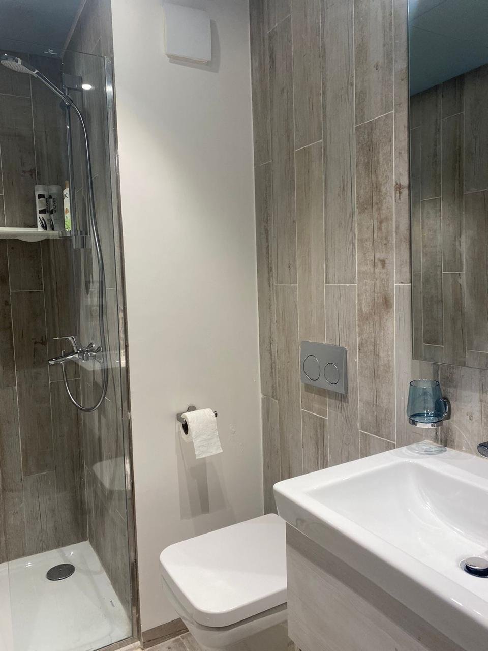 property-image-69f02ff75f934 شاليه فاخر للبيع في فوكة باي – 120م² – 2 غرف نوم
