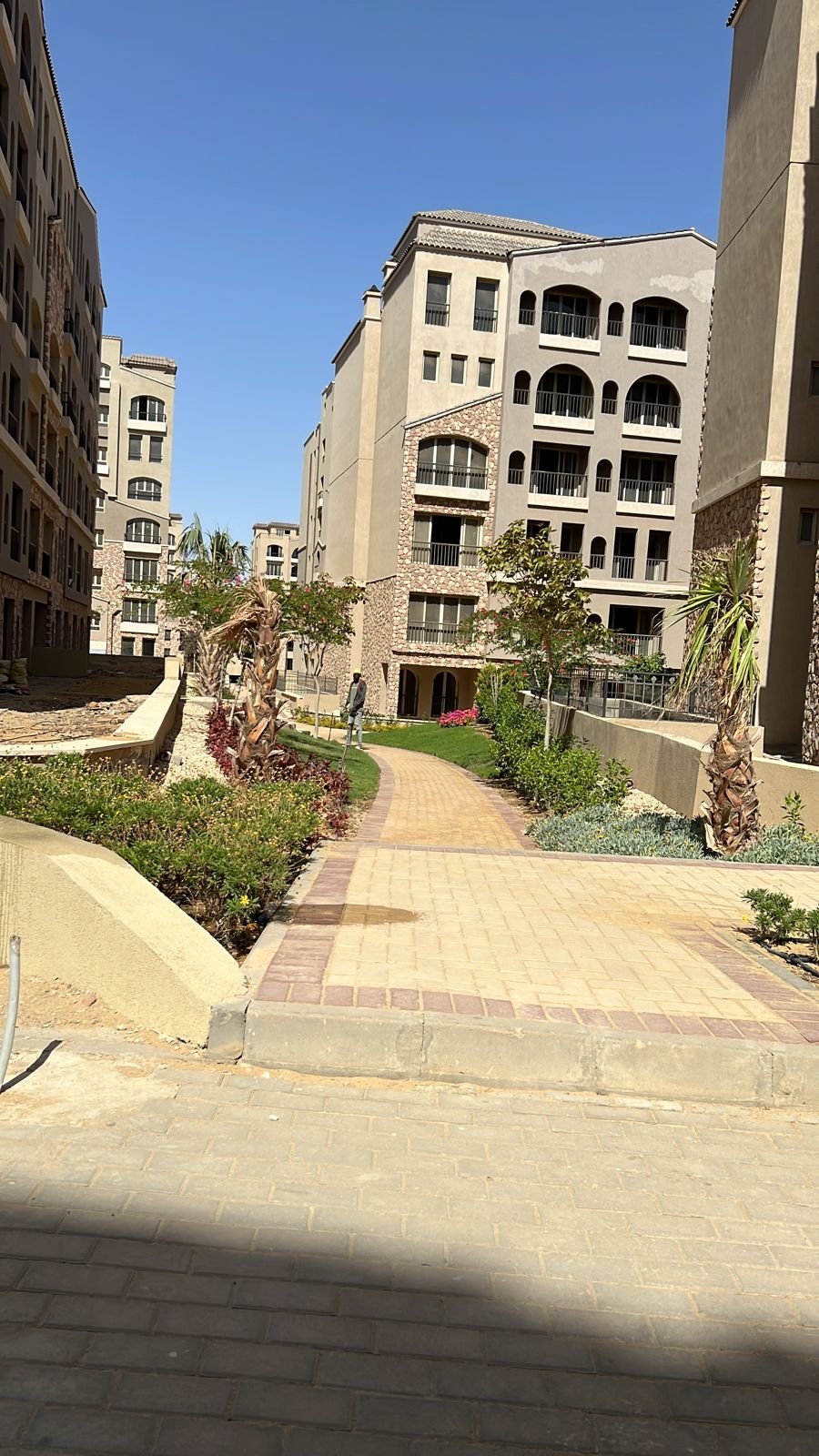 property-image-69f0467aad89b تاون هاوس للبيع في المرحلة الأولى بتشطيب نصيف ورسوم نادي مجمعة