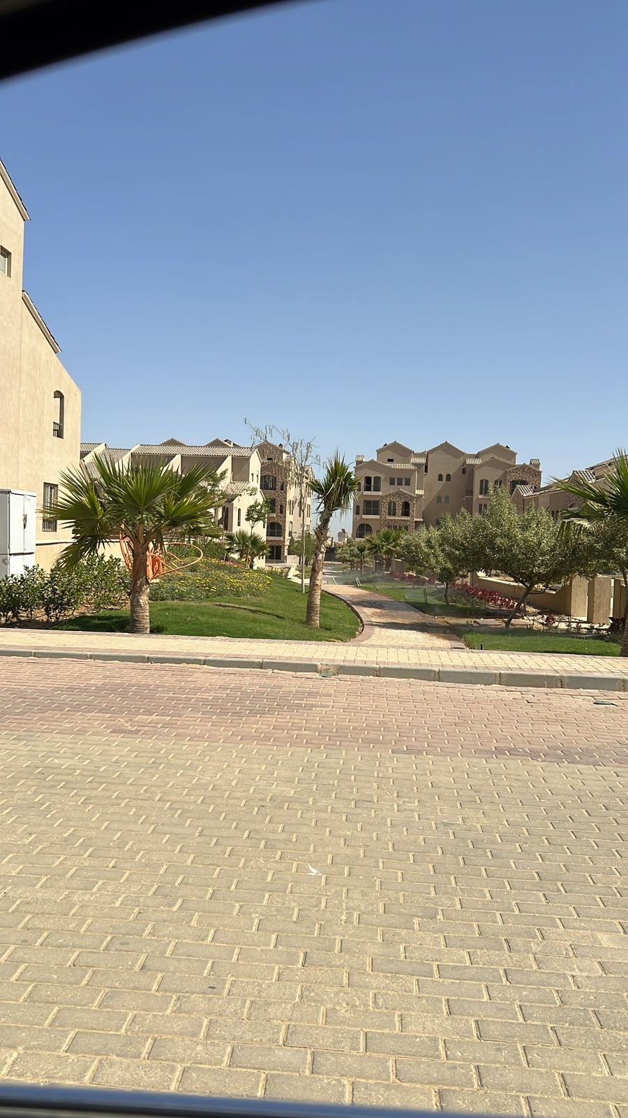 property-image-69f0467be9e7e تاون هاوس للبيع في المرحلة الأولى بتشطيب نصيف ورسوم نادي مجمعة
