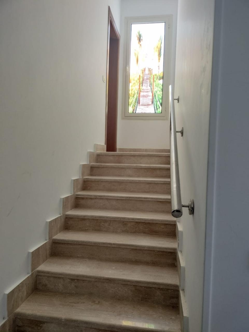 Senior Chalet for Sale in Hacienda Bay with 3 Bedrooms and Full Finish