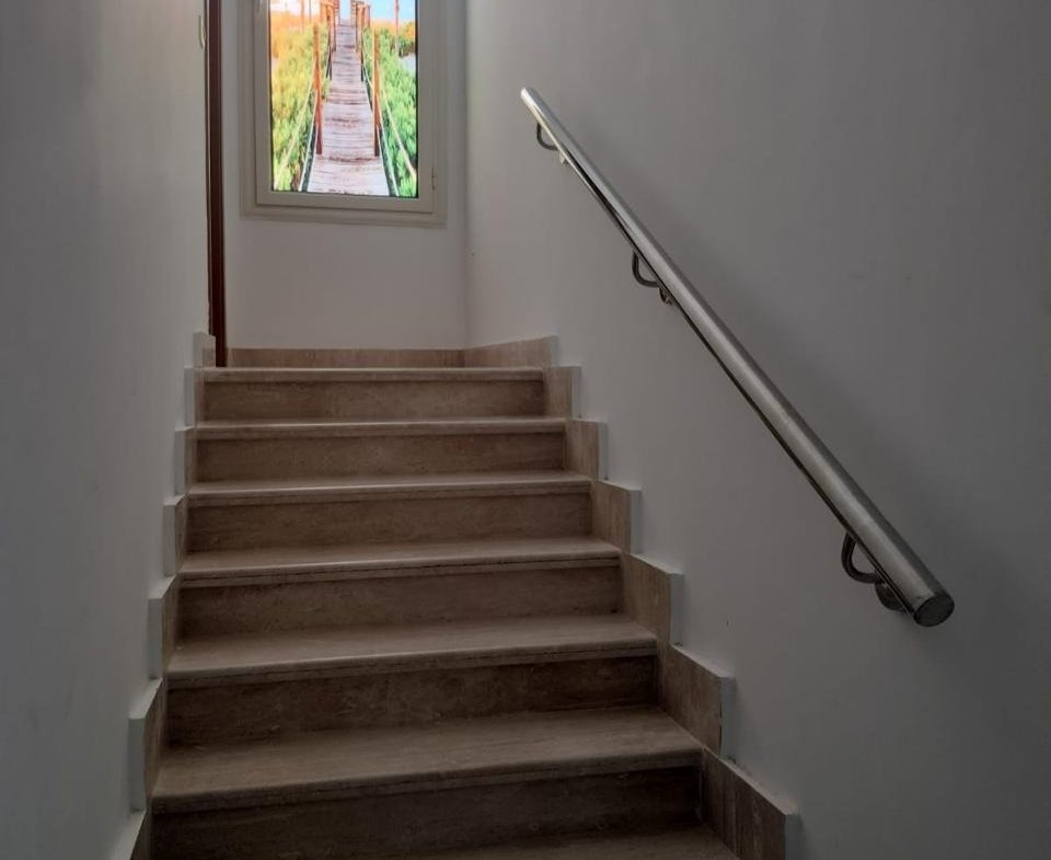960