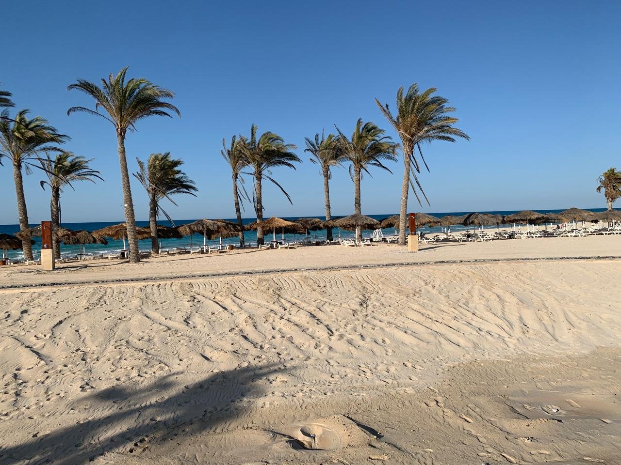 property-image-69f09e9029ad4 شاليه سينيور مميز للبيع في Hacienda Bay – 225م² – تشطيب كامل