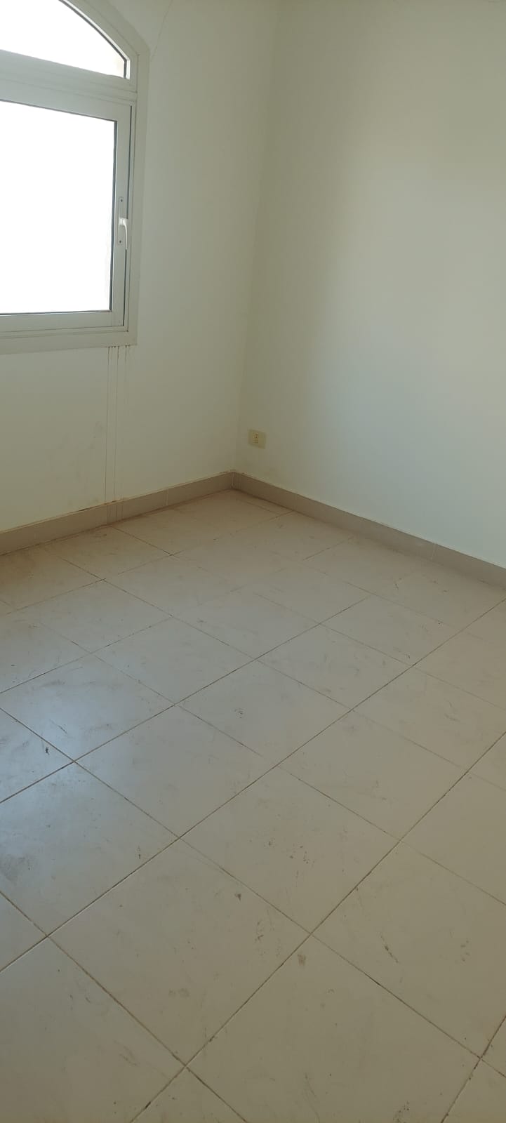 property-image-69f0ae85f3bee Empty tiled bedroom - twinhouse in Telal, Ain Sokhna