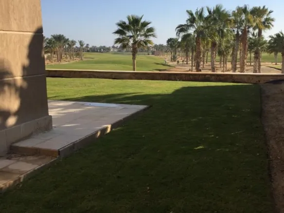 Golf course and palm trees view, Little Venice, Ain Sokhna - فيو الجولف والنخيل، ليتل فينيس، العين السخنة