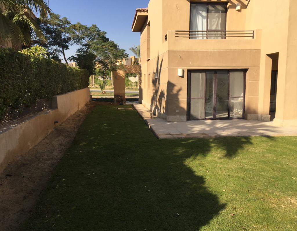 property-image-69f0b6f24eff0 Rear villa facade beside the garden - villa in Little Venice, Ain Sokhna
