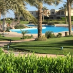 Swimming pool and palm trees view, La Vista 4, Ain Sokhna - فيو حمام السباحة والنخيل، لافيستا 4، العين السخنة