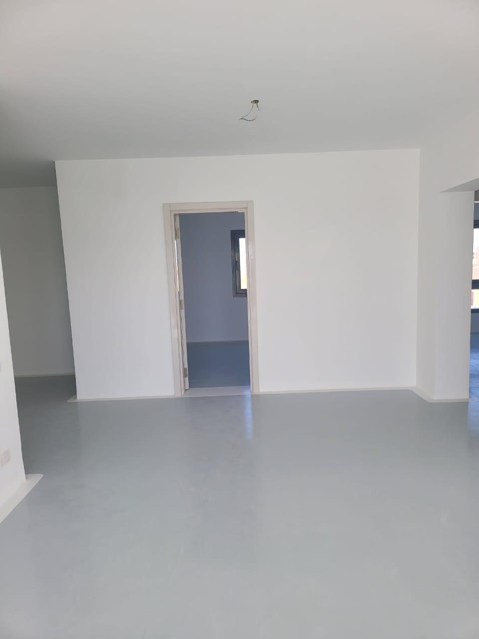 property-image-69f0cf5b4df7a فيلا بنتهاوس فاخرة للبيع في سوين ليك – جونا – البحر الأحمر