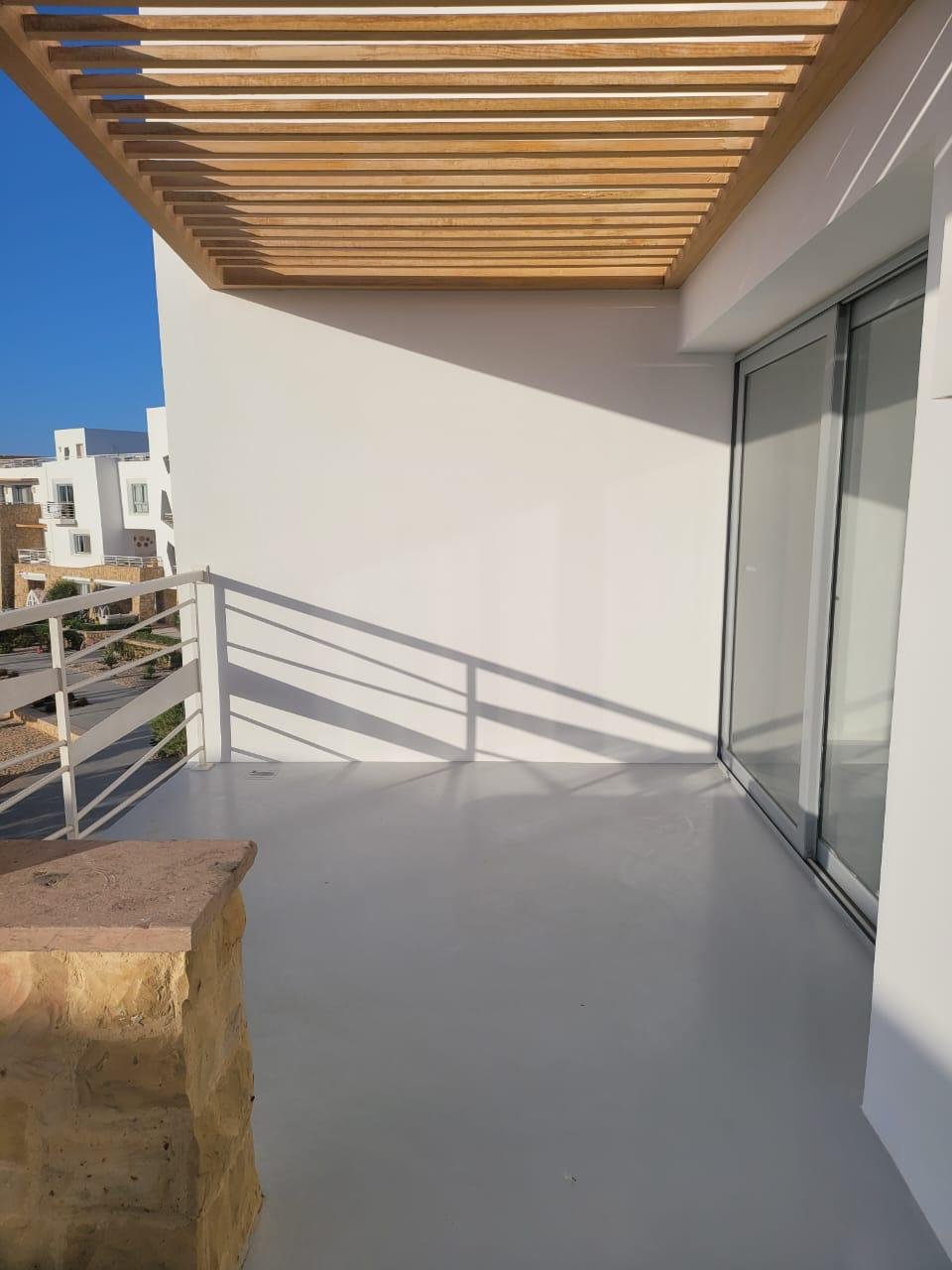 property-image-69f0cf5c5eb2e فيلا بنتهاوس فاخرة للبيع في سوين ليك – جونا – البحر الأحمر