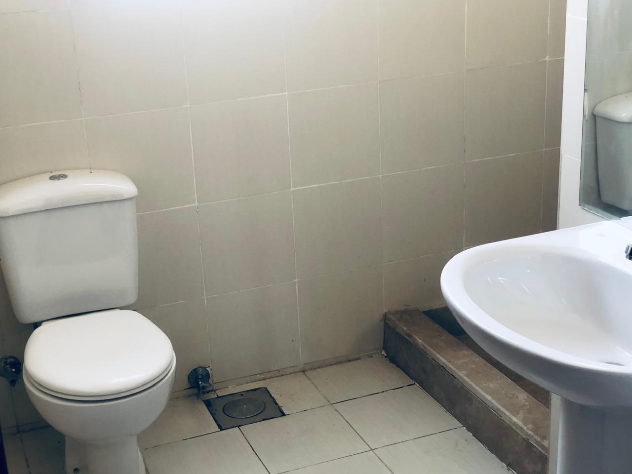 Bathroom with toilet and washbasin - villa in Little Venice, Ain Sokhna