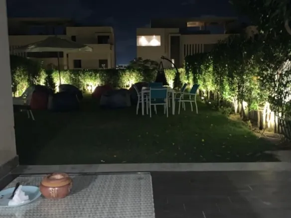 5 bedroom townhouse for sale in Hacienda Bay North Coast - تاون هاوس 5 غرف للبيع في هاسيندا باي الساحل الشمالي