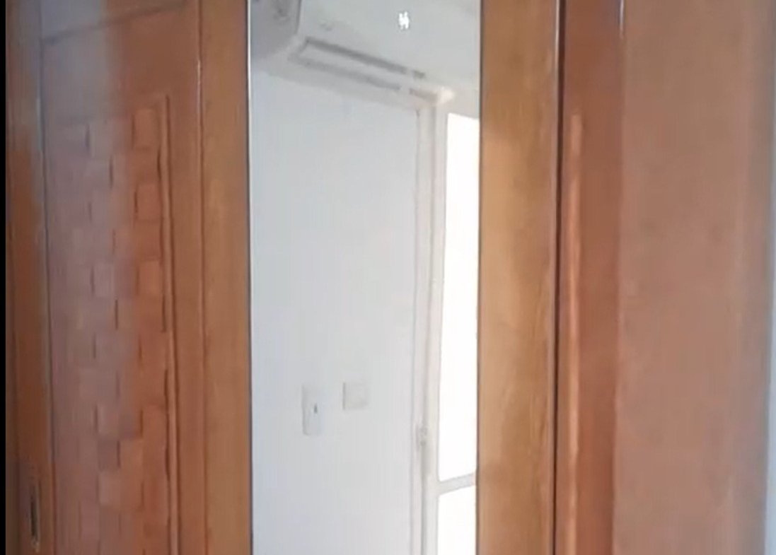 1097