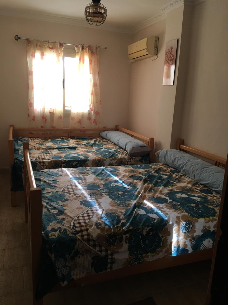 property-image-69f1376a7d087 غرفة نوم بسريرين - شاليه في بيلاجيو بالعين السخنة