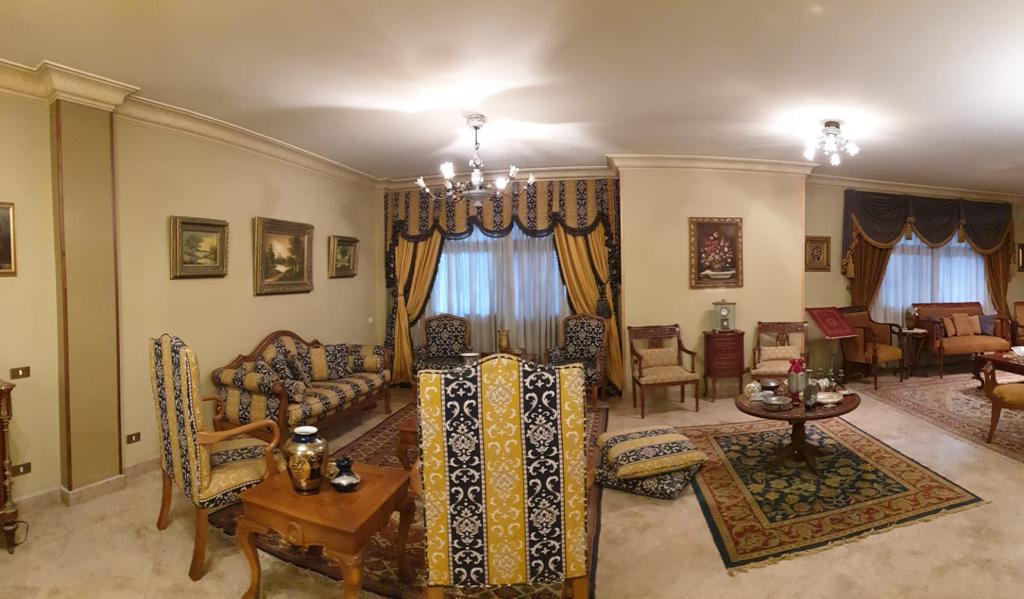 Classic sitting area with ornate curtains - villa in Maadi Heights
