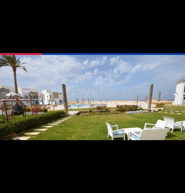 توين هاوس للبيع في Sea View – 285م – 3 غرف نوم – نصف تشطيب