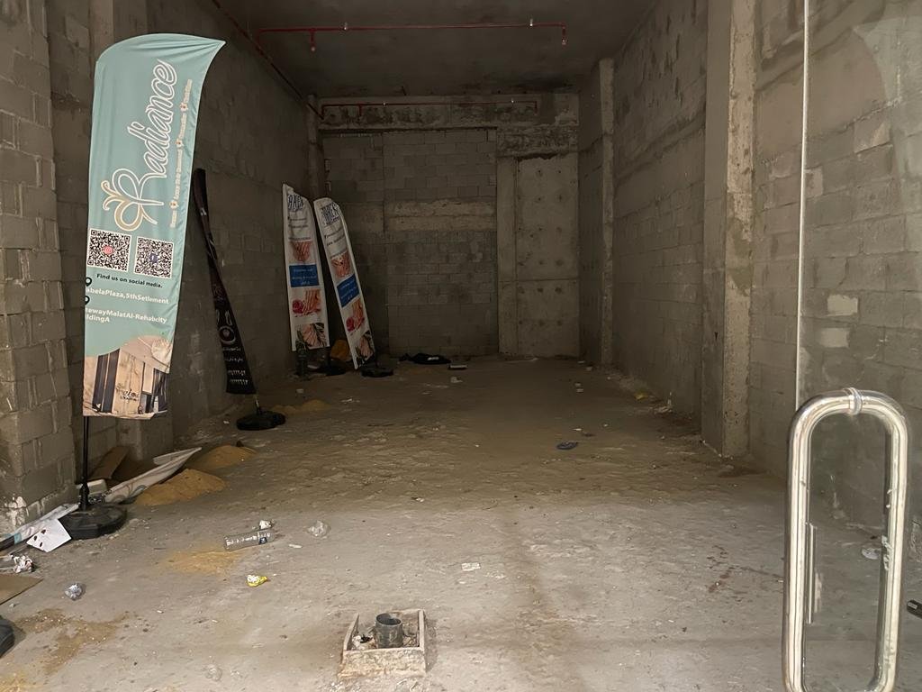 مساحة تجارية للبيع في جيت واي مول الرحاب القاهرة الجديدة | الدور الأرضي، 3/4 تشطيب