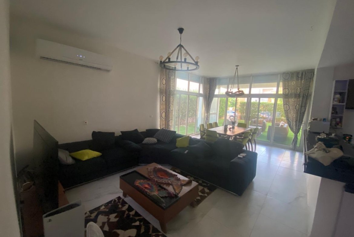 4 Bedroom Chalet for Sale in Seashell North Coast
