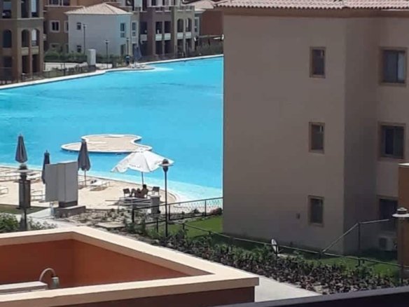 شاليه 3 غرف نوم بمراسى140 متر إطلالة بحيرة