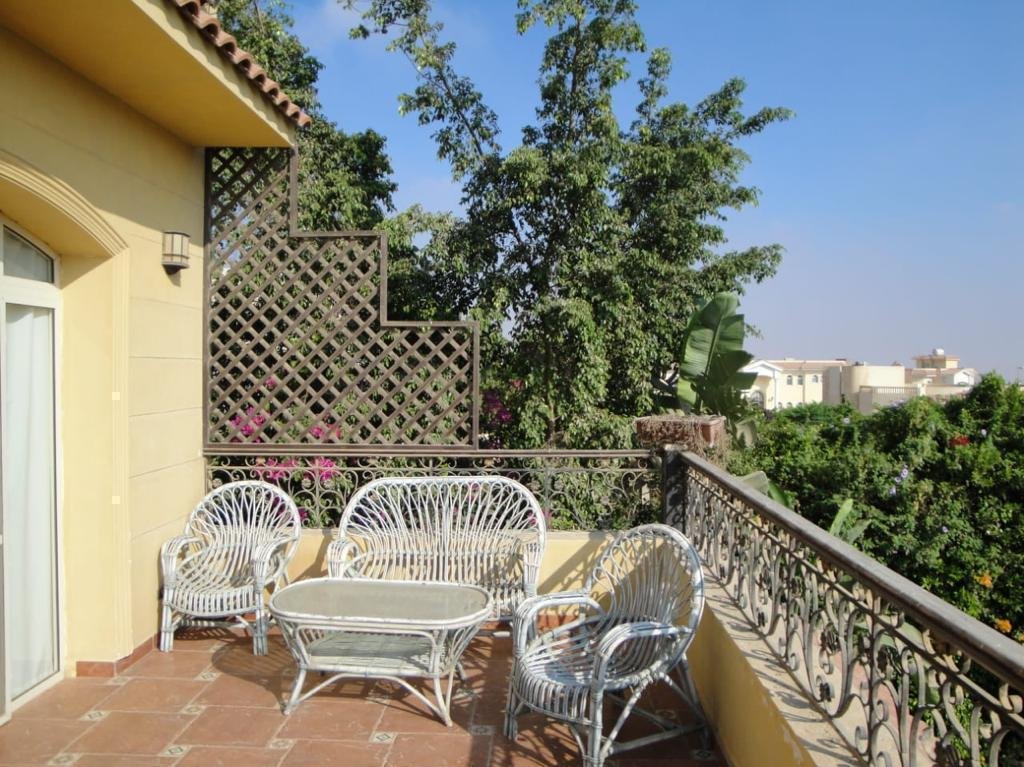 4 Bedroom Villa for Sale in Al Shorouq, New Cairo