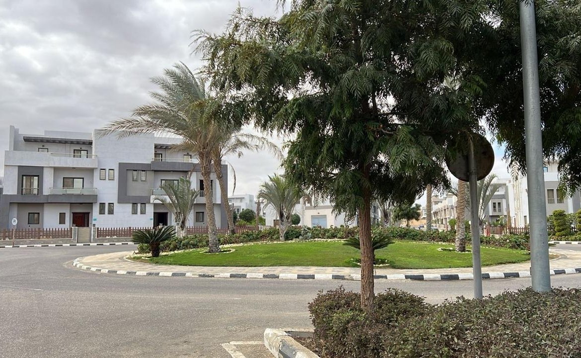 تاون هاوس 4 غرف للبيع في وسط ويسال كومباوند، القاهرة الجديدة