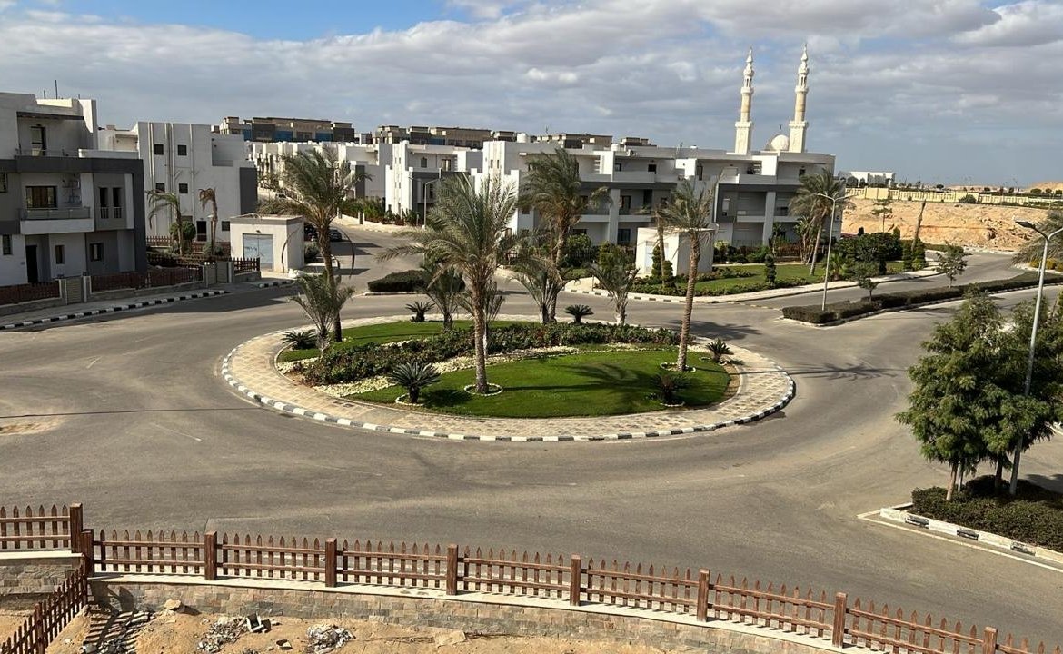 تاون هاوس 4 غرف للبيع في وسط ويسال كومباوند، القاهرة الجديدة
