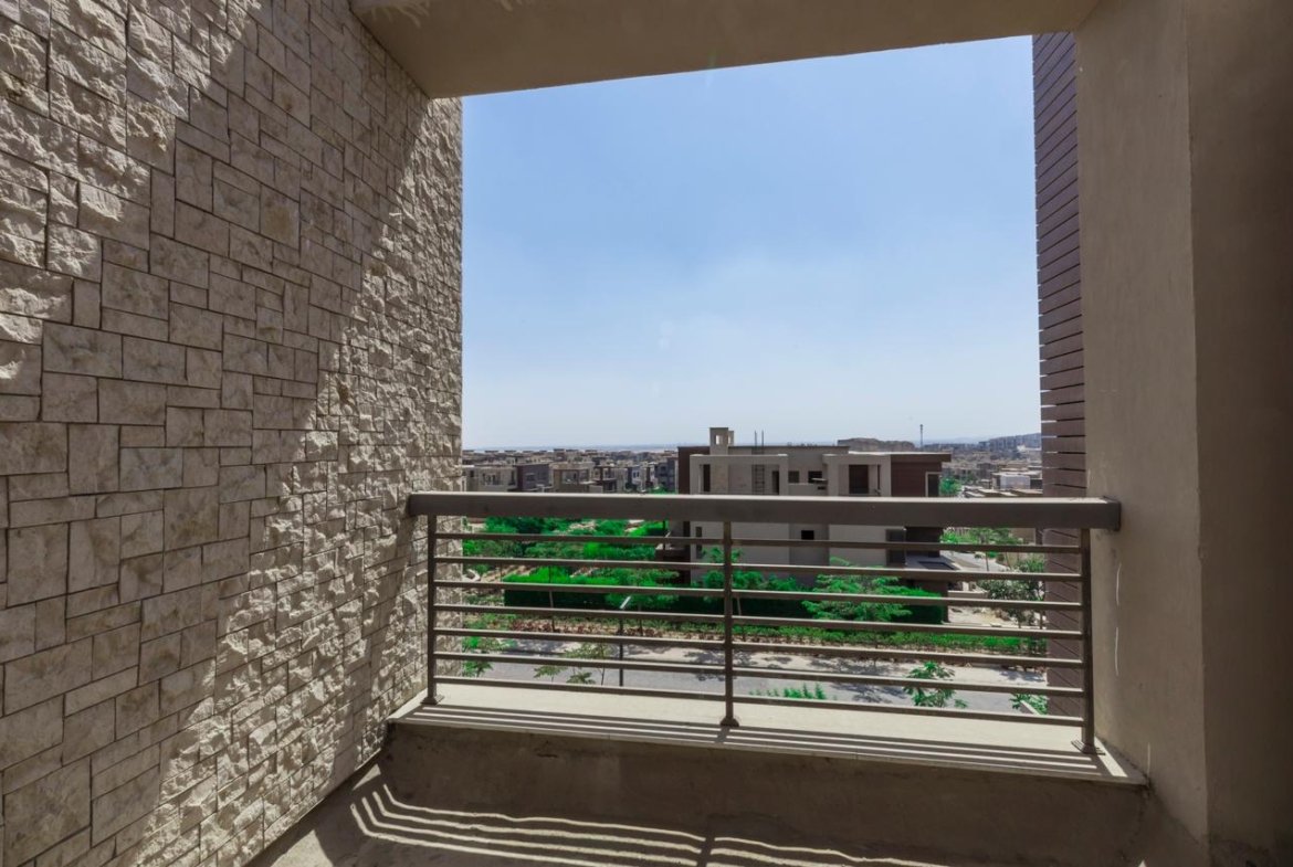 3 Bedroom Townhouse for Sale in Westridge, 6th of October