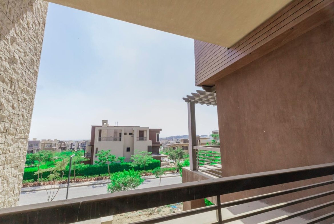 3 Bedroom Townhouse for Sale in Westridge, 6th of October