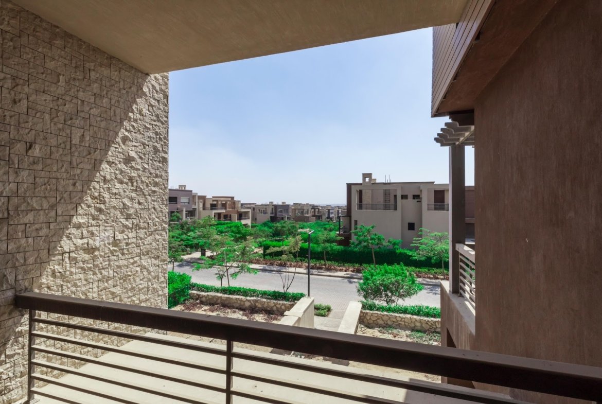 3 Bedroom Townhouse for Sale in Westridge, 6th of October