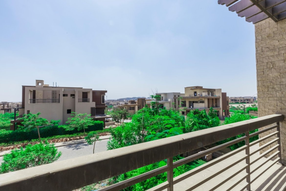 3 Bedroom Townhouse for Sale in Westridge, 6th of October