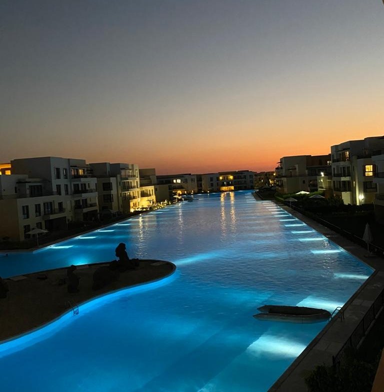 شاليه للبيع في Marassi – 145م² – تشطيب كامل