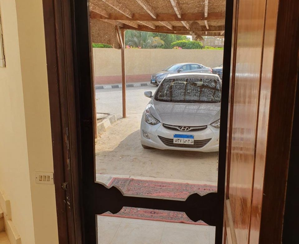 فيلا 4 غرف للبيع في ليتل فينيس العين السخنة