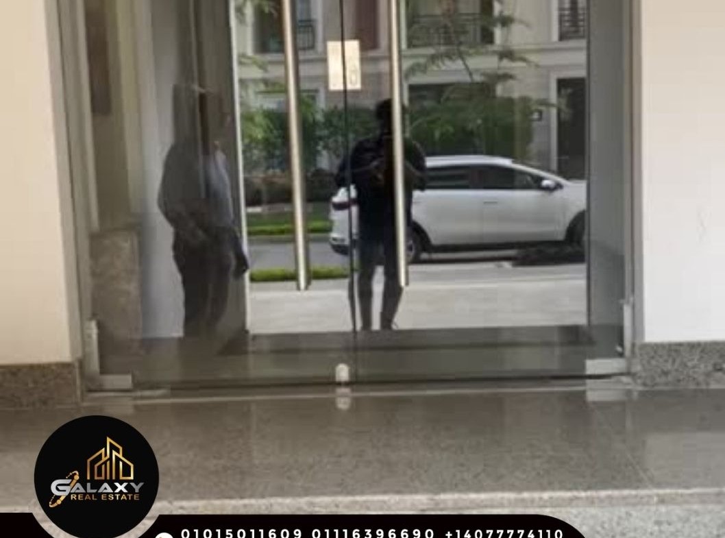 بنتهاوس للبيع في ريجنتس بارك القاهرة الجديدة | 270م²، 5 حمامات