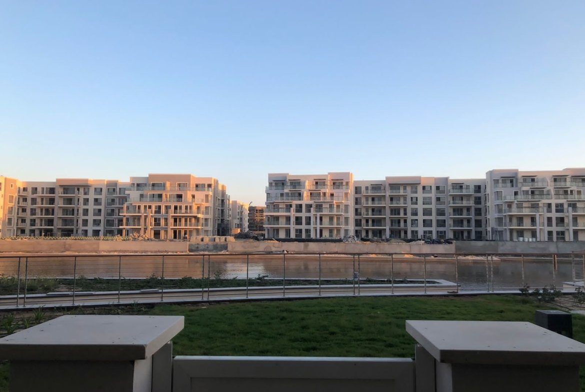 شاليه 3 غرف للبيع في مراسى مارينا 1 الساحل الشمالي