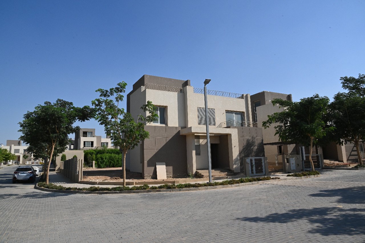 property-image-69ffca9351479 فيلا 6 غرف للبيع في بالم فالي، السادس من أكتوبر