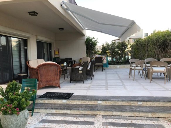 شاليه للبيع في مراسى- بلانكا بمساحة 140 متر وحدائق 260 متر