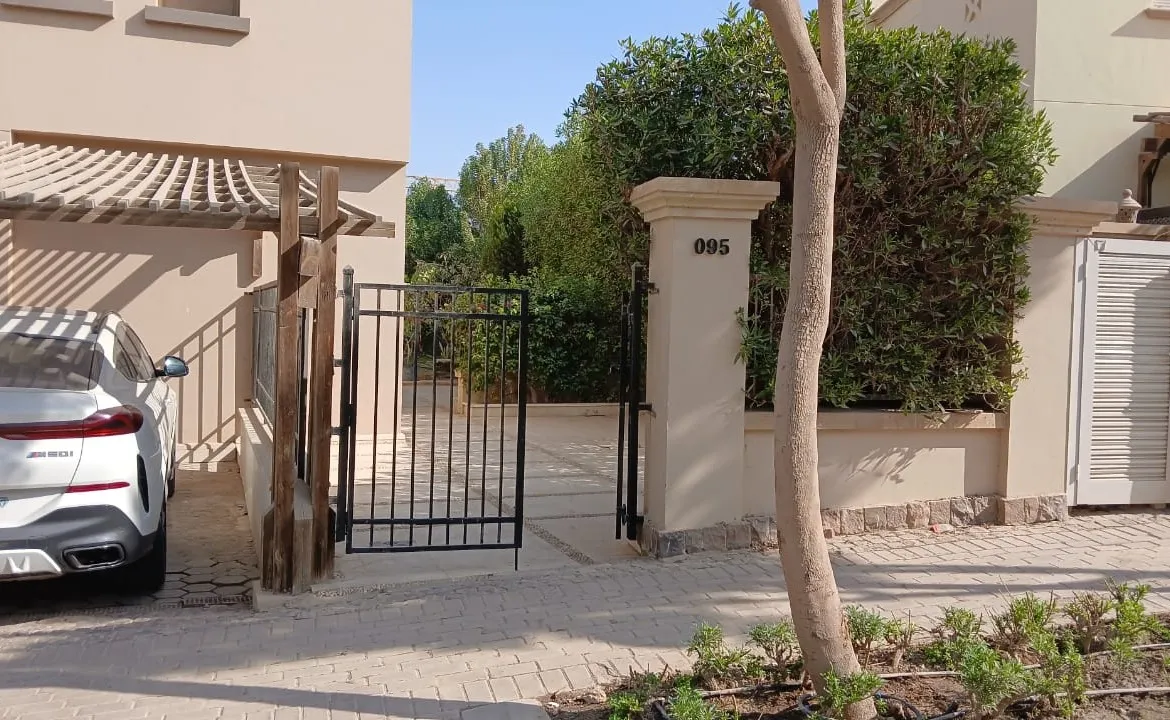 Townhouse for sale in Eleva Uptown Cairo - تاون هاوس للبيع في إيليفا أبتاون كايرو