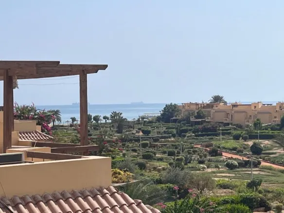 Sea view terrace in Ain Bay - تراس بفيو بحر في عين باي - العين السخنة