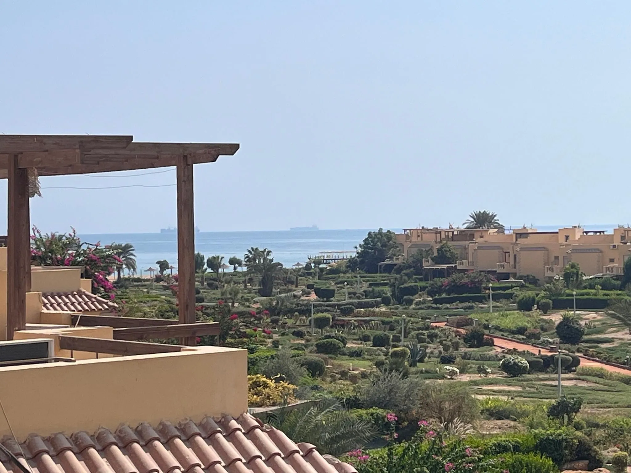 Sea view terrace in Ain Bay - تراس بفيو بحر في عين باي - العين السخنة