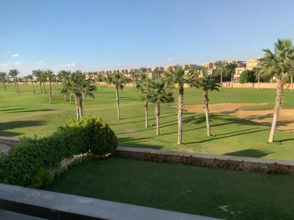 Golf view, villa for sale in Jaz Little Venice, Ain Sokhna - إطلالة الجولف، فيلا للبيع في جاز ليتل فينيس، العين السخنة