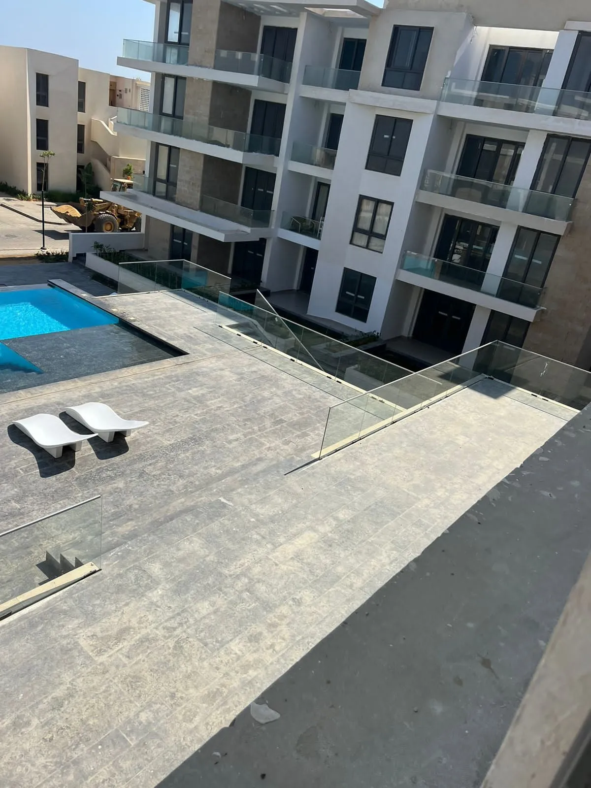 Compound pool - 3BR chalet for sale in Kai Ain Sokhna | حمام سباحة الكمبوند - شاليه 3 غرف للبيع في كاي العين السخنة
